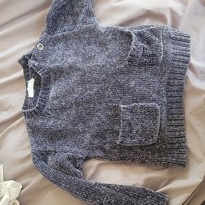 Gray 2 pocket sweater